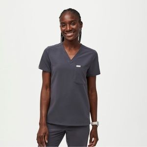 Figs Charcoal Small Catarina Top